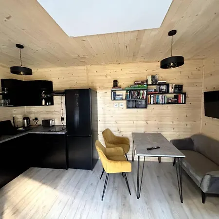 Biala's - Z Sauna I Jacuzzi W Puszczy Noteckiej - Tylko Dla Doroslych *